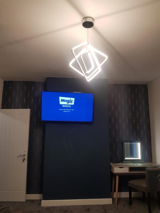 Highfields Living - All Rooms Ensuite- Free Wifi- Free Local Parking Sheffield Buitenkant foto