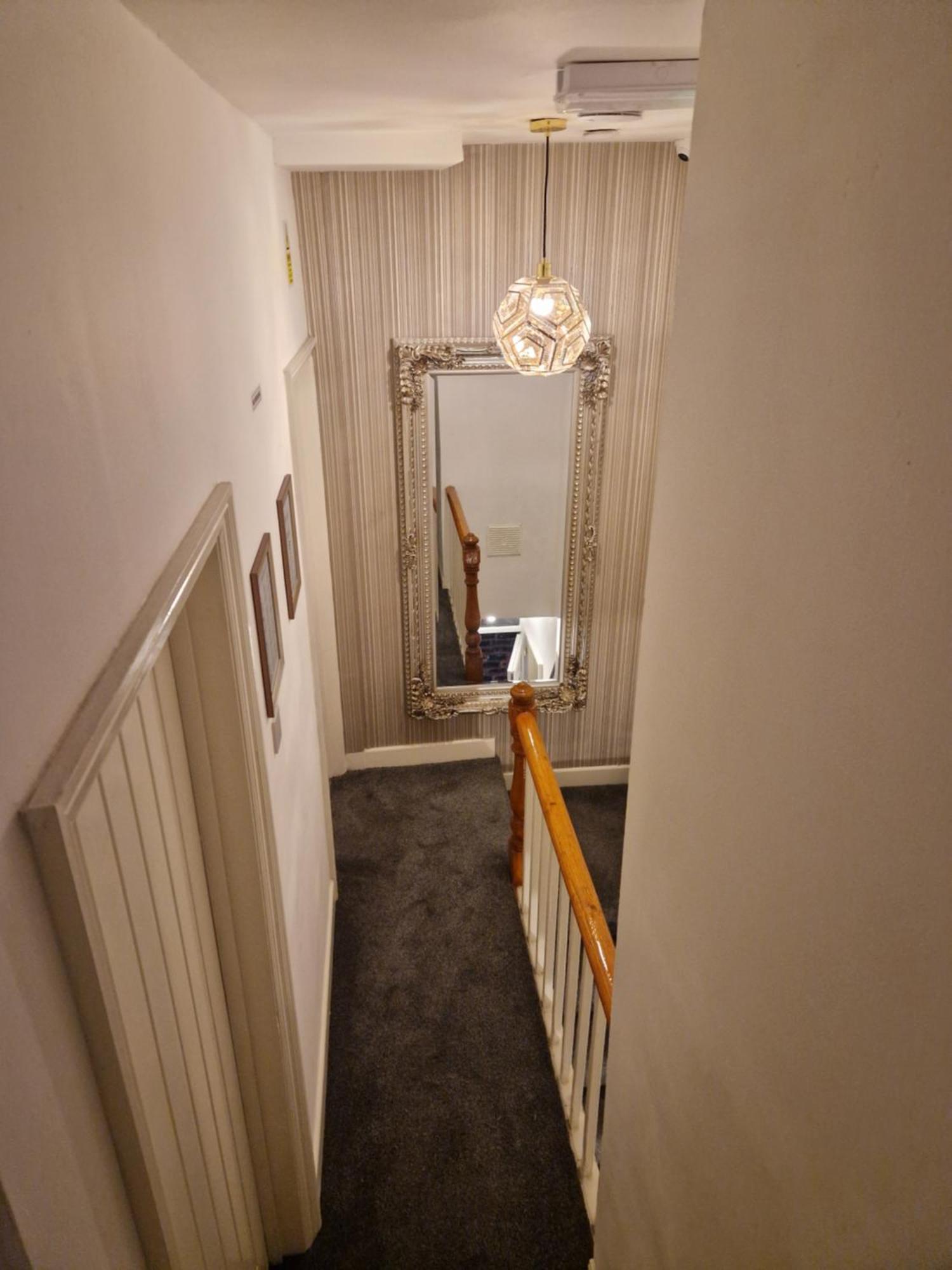 Highfields Living - All Rooms Ensuite- Free Wifi- Free Local Parking Sheffield Buitenkant foto